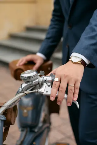 Chú rể Đông Hải — Lord & Taylor Xanh Navy, ảnh 1