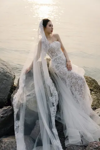 Chú rể Nam Anh — Tuxedo Printemps Velvet Đỏ Bordeaux, ảnh 29