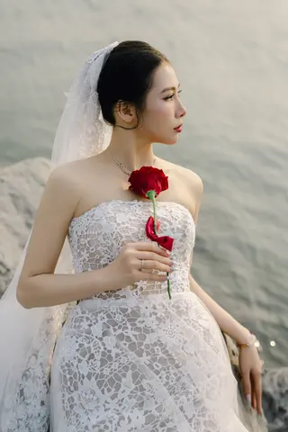 Chú rể Nam Anh — Tuxedo Printemps Velvet Đỏ Bordeaux, ảnh 30