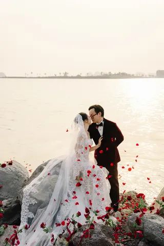 Chú rể Nam Anh — Tuxedo Printemps Velvet Đỏ Bordeaux, ảnh 34