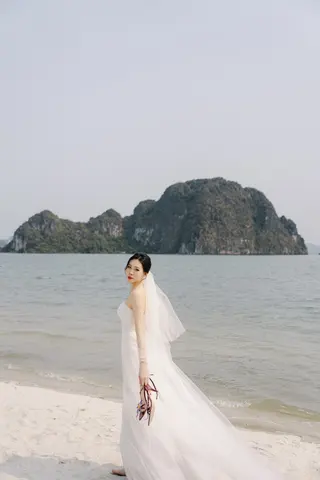 Chú rể Nam Anh — Tuxedo Printemps Velvet Đỏ Bordeaux, ảnh 5