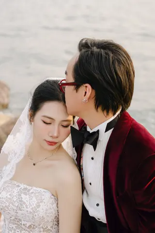 Chú rể Nam Anh — Tuxedo Printemps Velvet Đỏ Bordeaux, ảnh 85