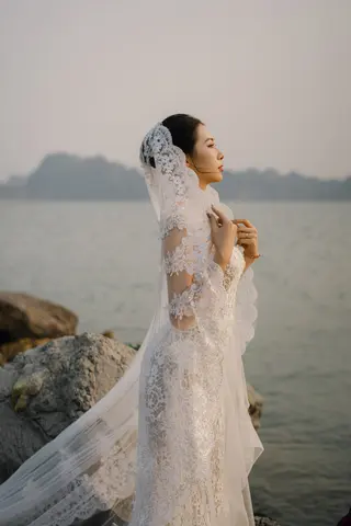 Chú rể Nam Anh — Tuxedo Printemps Velvet Đỏ Bordeaux, ảnh 89