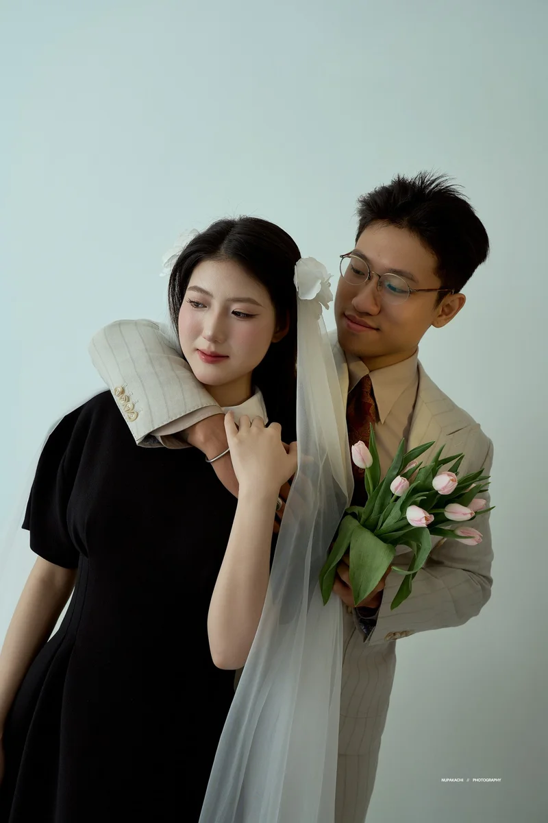 Chú rể Huy Quang — Medici Beige Kẻ Kim, khoảnh khắc 18