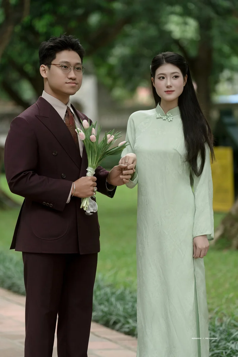 Chú rể Huy Quang — Australian Merino Wool Tím Mận, khoảnh khắc 1